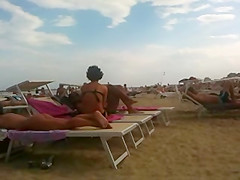 Perfect tan ass on the beach