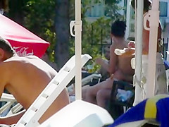 Swimming pool - topless girl