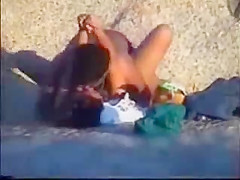 Voyeur video - beach sex