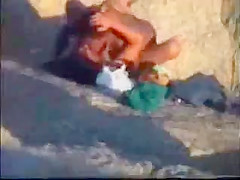 Voyeur video - beach sex