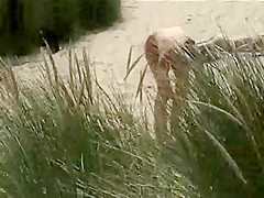 Voyeur video - cutie topless