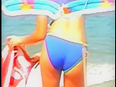 candid beach compilation 2