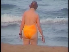 candid beach compilation 2