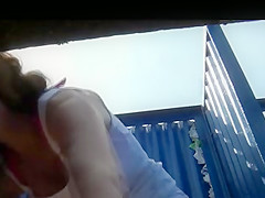 HIDDEN CAM BEACH CABIN GORGEOUS ASS CLOSE UP 4651