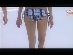 hot sexy teen beach voyeur jiggly ass 1