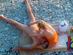 Public beach amateur fuck