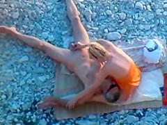 Public beach amateur fuck