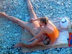 Public beach amateur fuck