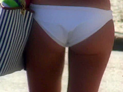 Nice Ass Babe w not mom