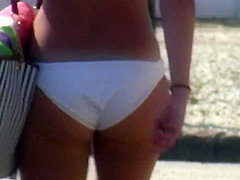 Nice Ass Babe w not mom