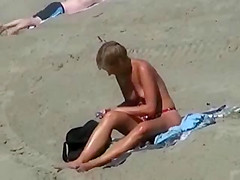 Lovely blondie - hidden cam