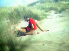 VOYEUR ON THE BEACH 23 couple fuck on the beach