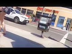 Voyeur'd Beach bunz...