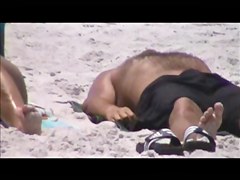 candid milf beach crotch shot 72, mature pussy slip