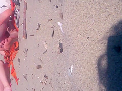 Candid Sexy Teen Beach Feet with Faceshot