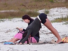 Yoga en la Playa #01