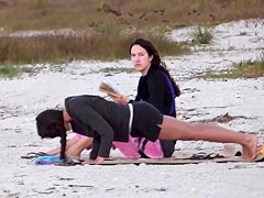 Yoga en la Playa #01