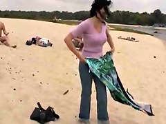 She strips on nude beach