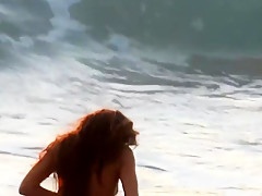 Changing clothes in the beach