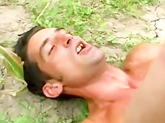 GRANNY OUTDOOR ANAL SEX