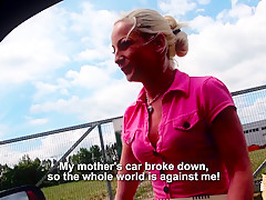 Sexy Brooke Lee rides cock in the car