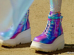 Desert Heat With Small Hands, Azul Hermosa, Kendra Sunderland - Brazzers