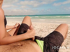 Blowjob On A Public En Route ( 1) - Beach Erotica