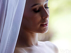 Kelly's Hot Desire Episode 1 - Helina Dream & Kelly Collins