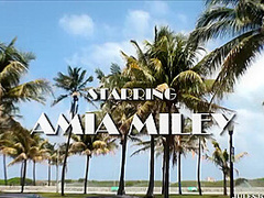 Amia Miley South Beach Pussy - Exclusive Scene - JulesJordan