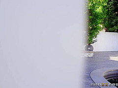 Tia In The Wild With Tia Cyrus, Keiran Lee - Brazzers