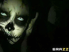 House Of Whore With Erik Everhard, Katrina Jade - Brazzers