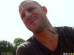 Curiosity Filled The Snatch With Natalia Rossi, Scott Nails - Brazzers