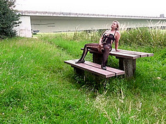 Outdoor Fuck With Natural-Tits-Teen Lina