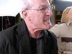 This Is A Bust! With Krissy Lynn, Tommy Gunn - Brazzers