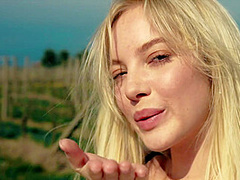 Bella Spark Interview - Bella Spark