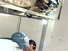 peeping chinese amateur upskirt.258