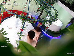 Hackers use the camera to remote monitoring of a lover's home life.548