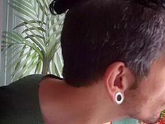 Sampling New Goods With Britney Amber, Bambino - Brazzers