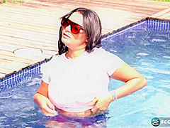 Latina Kim Beltran's poolside big tits and dildo fuck show