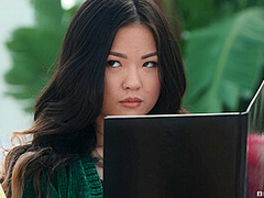Baiting Him With Xander Corvus, Lulu Chu - Brazzers