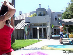 Dana Vespoli And Johnny Castle: Fucking A Sexy Milf By The Pool