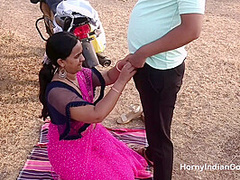 Indian Wife Outdoor Blowjob Licking Fingered and Fucked