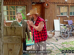 DADDY4K. Surprise sex with Daddy’s huge cock while the boyfriend is fixing the floor