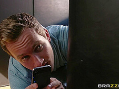 Party Down With The Puny Boy With Van Wylde, Rahyndee James, Abby Cross, Mary Jane Mayhem - Brazzers