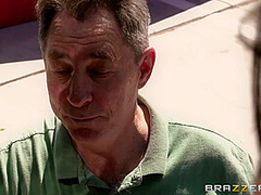 Party Down With The Puny Boy With Van Wylde, Rahyndee James, Abby Cross, Mary Jane Mayhem - Brazzers