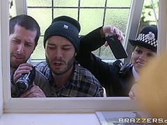 There's Something About Kerry With Kerry Louise, Dean Van Damme - Brazzers