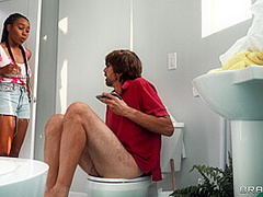 Spy Gets Sneaky Ride With Steve Holmes, Jenna Foxx - Brazzers