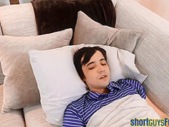 short guy pussydrilling cute petite babe