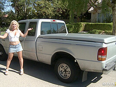 Fucking For Dollars With Ramon Nomar, Sammie Spades - Brazzers