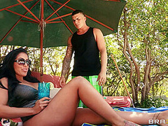 She Does What She Wants With Clover, Kiara Mia - Brazzers